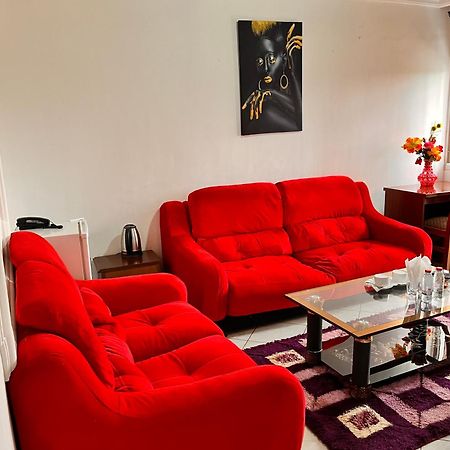 Prodiges Hotel Yaoundé Buitenkant foto