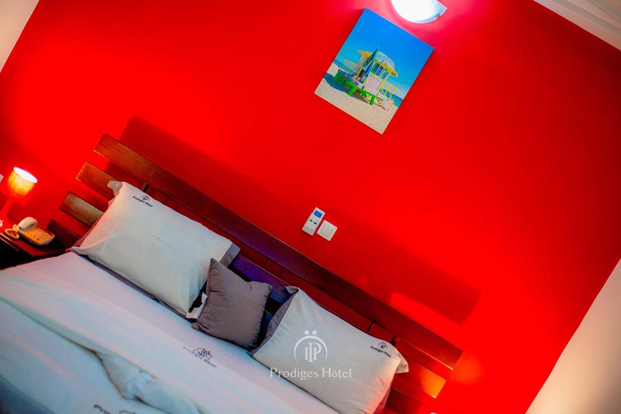 Prodiges Hotel Yaoundé Buitenkant foto