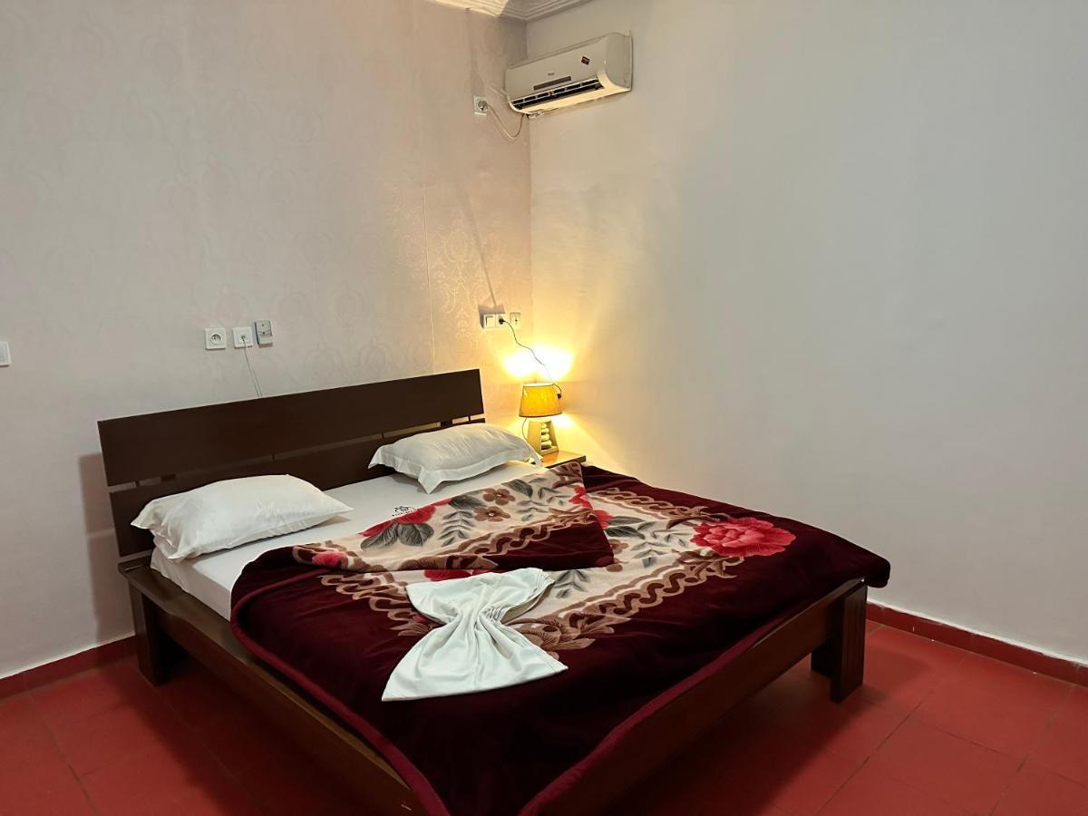 Prodiges Hotel Yaoundé Buitenkant foto