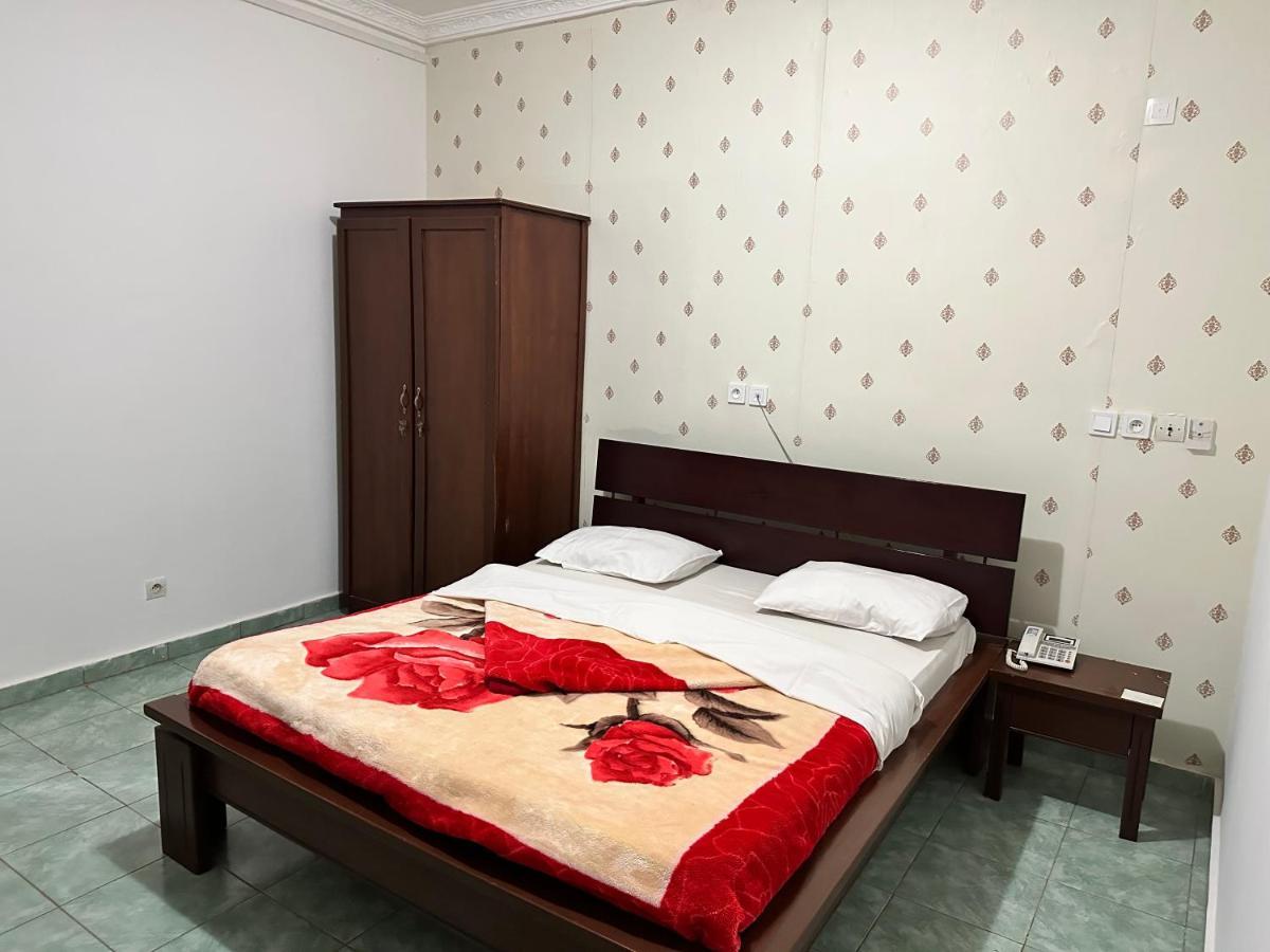 Prodiges Hotel Yaoundé Buitenkant foto