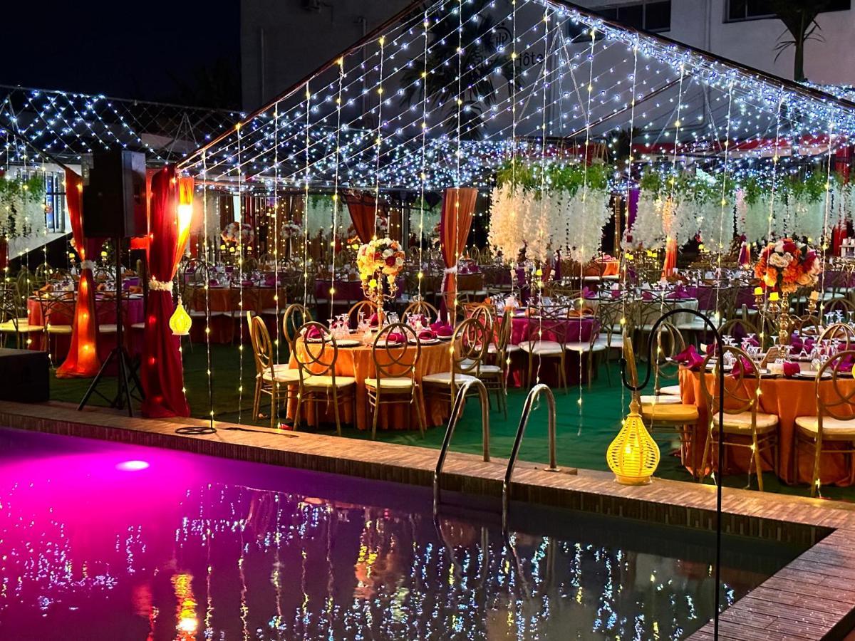 Prodiges Hotel Yaoundé Buitenkant foto