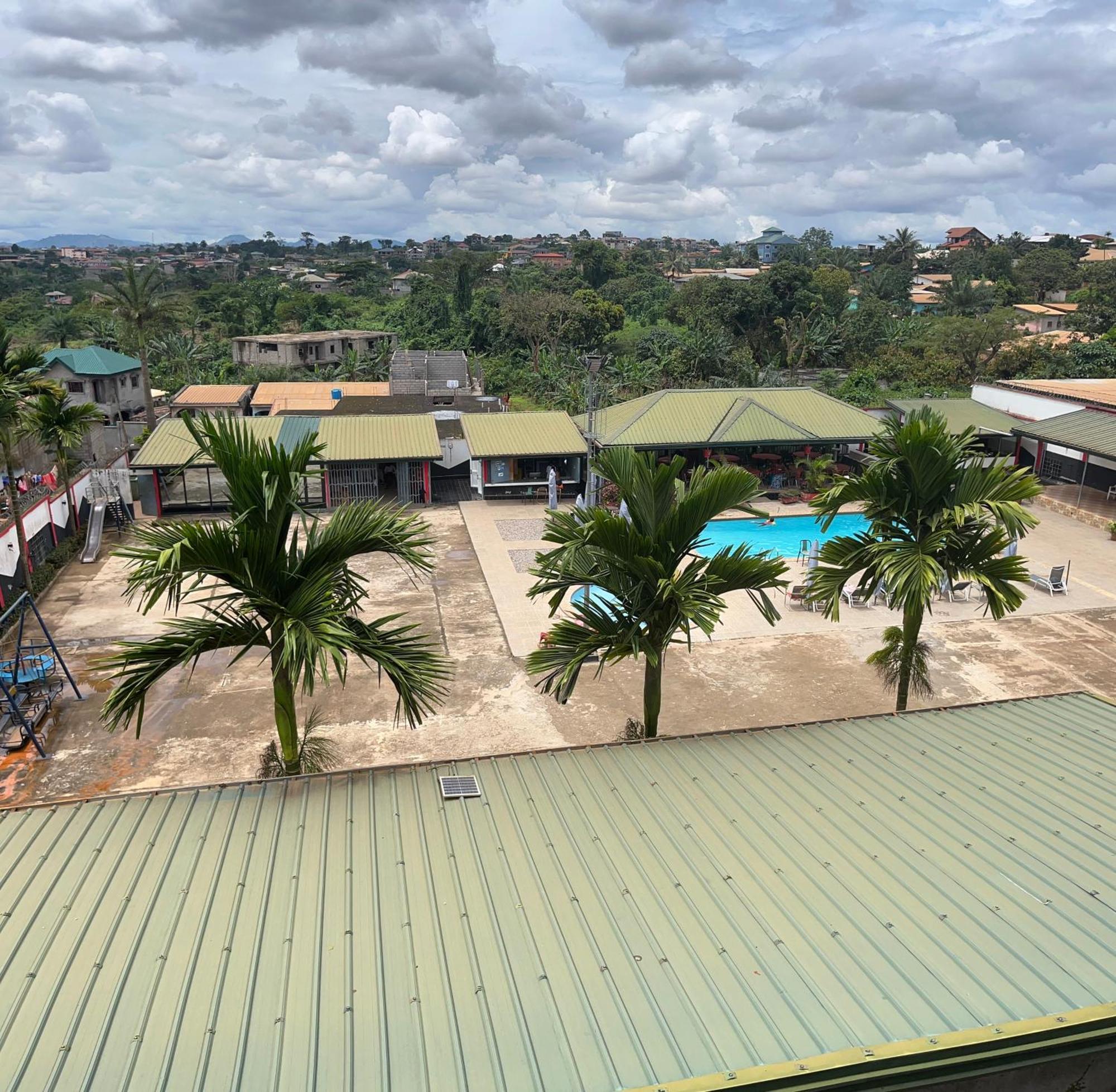 Prodiges Hotel Yaoundé Buitenkant foto